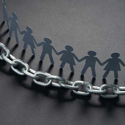 HumanChain_255985353_400